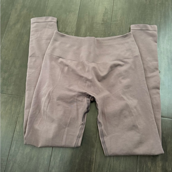 Alphalete amplify in passive purple - Picture 2 of 3